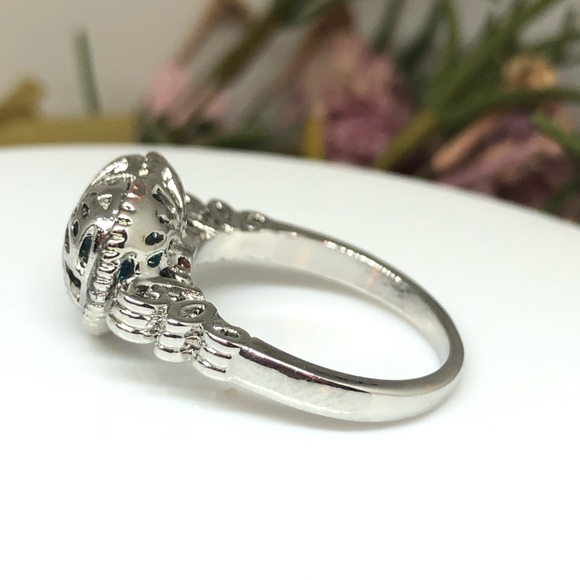 14kw Gold Filled Butterfly Heart Ring - Picture 2 of 10
